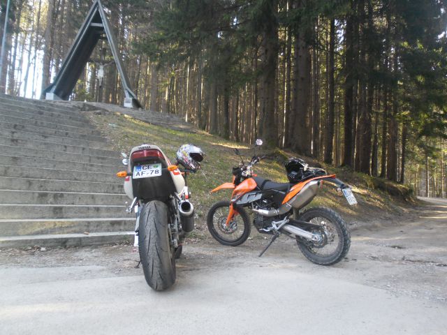 KTM 690 Enduro - foto