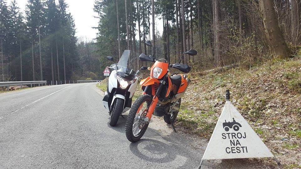 KTM 690 Enduro - foto povečava