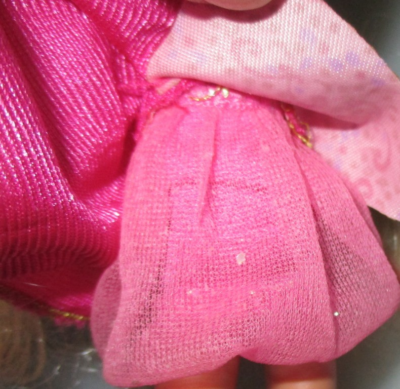 Original Barbie punčke iz 90-ih - foto povečava