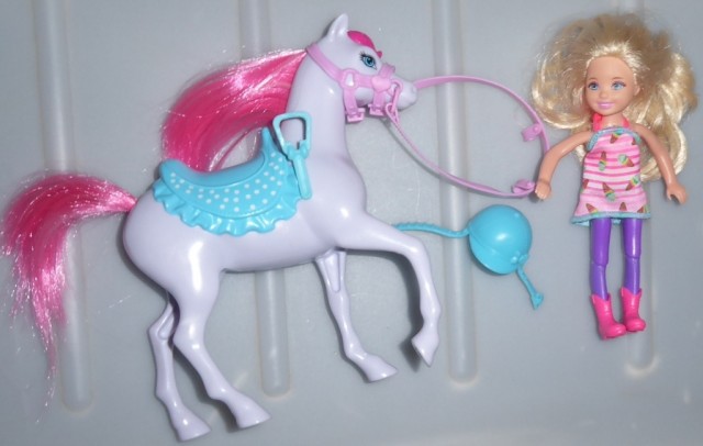Barbie Chelsea s ponijem - konjem 29,98€ - foto