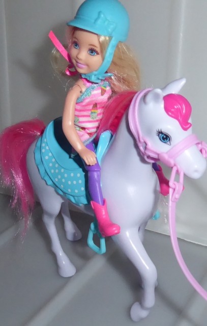 Barbie Chelsea s ponijem - konjem 29,98€ - foto