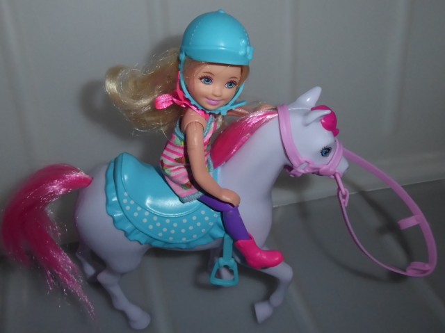 Barbie Chelsea s ponijem - konjem 29,98€ - foto