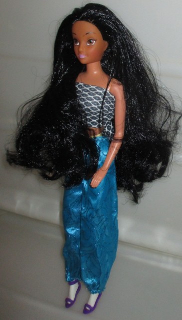 Barbie punčka Mattel Disney Jasmina 9,8€ - foto