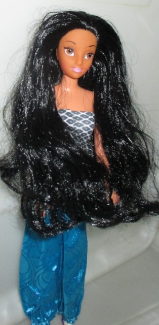 Barbie punčka Mattel Disney Jasmina 13€ - foto