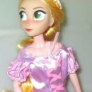 Barbika Hasbro Disney princeska Zlatolaska19€