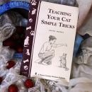 14g. TEACHING YOUR CAT SIMPLE TRICKS   IC = 2 eur