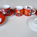 106. 4 porcelanaste skodelice (Andrea Fontebasso) s  krožničk  IC = 5 euri