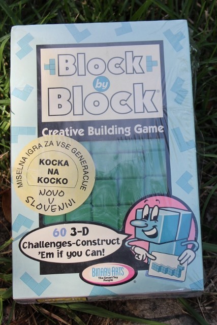 31b. Miselna igra Block&Block    IC = 4 eur
