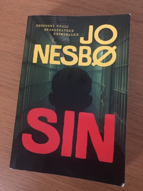 73. SIN, Jo Nesbo    IC = 5 eur