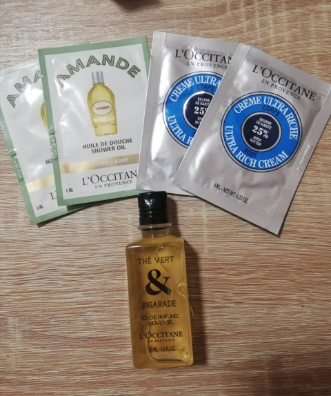 66b. Kozmetični tsterji LOccitane    IC = 1 eur