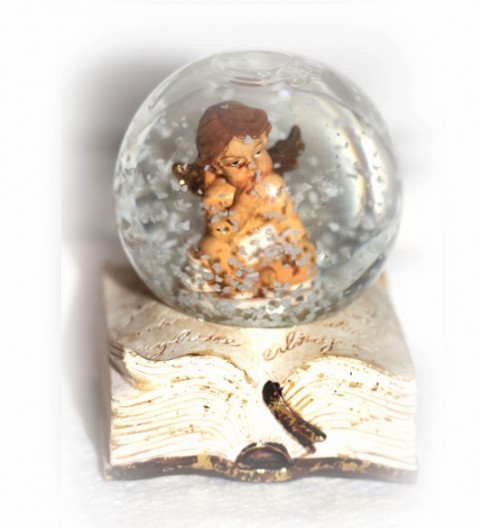 73. Miniaturna snežna krogla Bralni angelček    IC = 4 eur