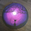 67. Muca in luna, akril na platno, premer 30 cm   IC = 15 eur