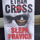 35. SLEPA PRAVICA, Ethan Cross   IC = 3 eur