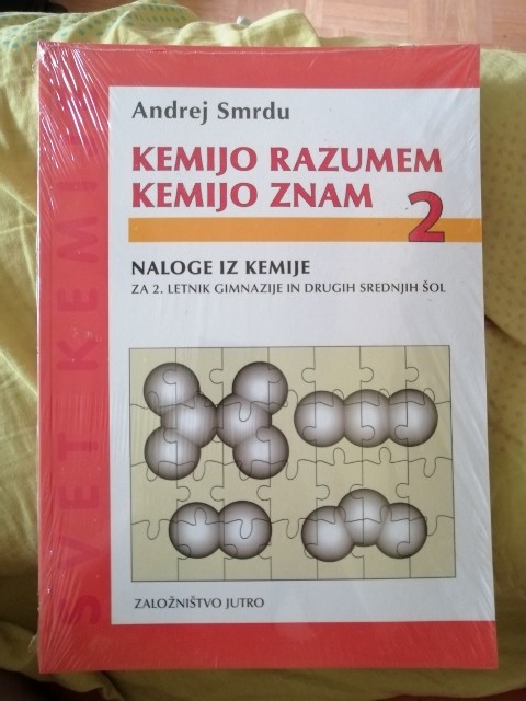 95. Delovni zvezek Kemijo razumem, kemijo znam 2   IC = 4 eur