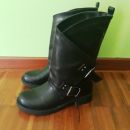 63. Škornji, 38 ( večja št. primerno za 39)    IC = 10 eur