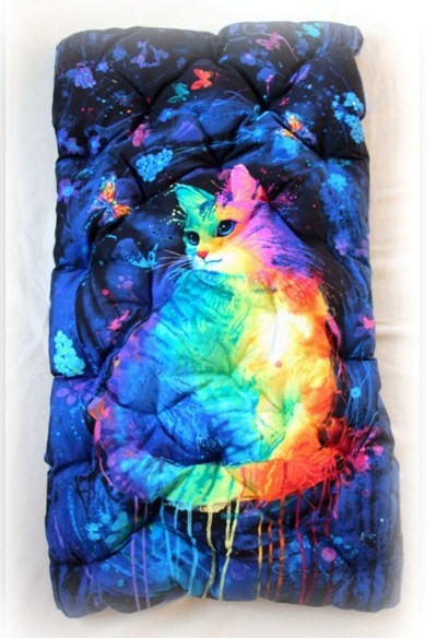 280. Poličkarica -blazina Mystical Cat, 50 x 90 cm   IC = 10 eur