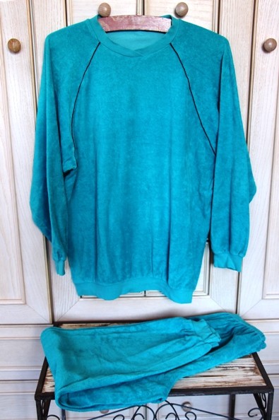 44b. PIžama, L   IC = 5 eur