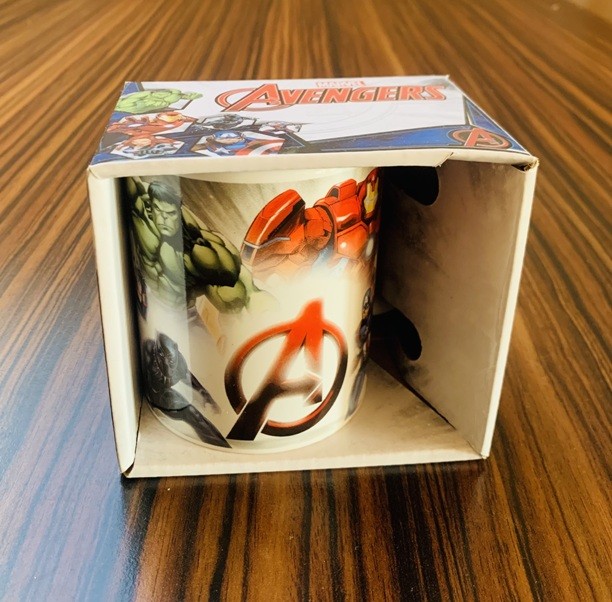 44. Skodelica za kavo Avengers,  v darilni embalaži. IC = 5€