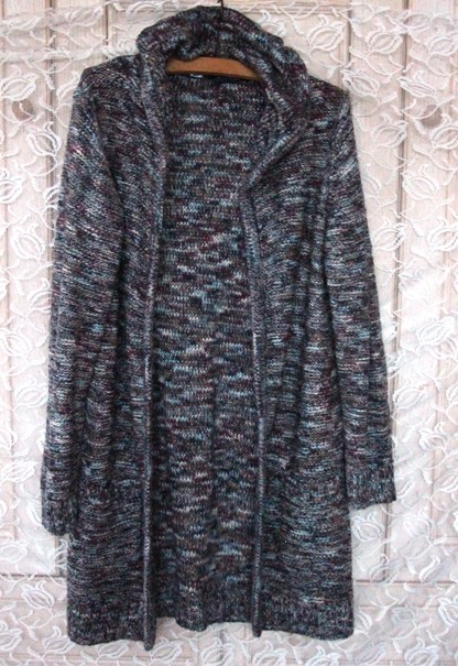 24b. Cardigan jopica s kapuco, Colours of the World, M   IC = 6 eur