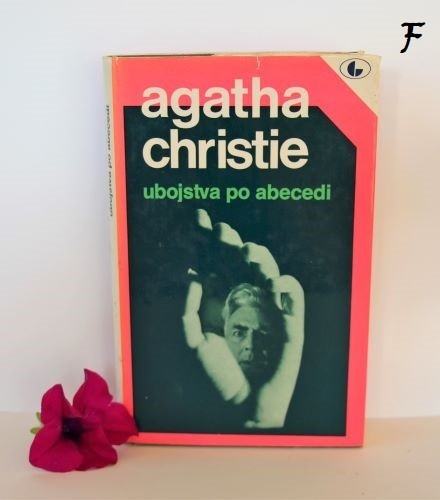 25. Agatha Christie, v hrvaščini    CENA: 2 eur ( + 1 eur poštnina )