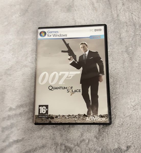 159. Računalniška igra James Bond   IC = 1 eur