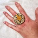 93. Prstan zvezda - Ana Plevnik, keramika, nastavljivo  Cena: 4 eur ( + 1 eur poštnina )