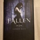44. FALLEN, Laurel Kate, v italijanščini   IC = 3 eur