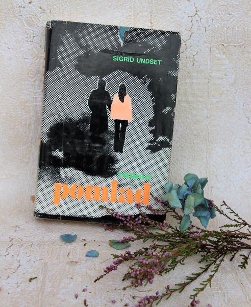 86i. POMLAD, Sigrid Undset   IC = 2 eur