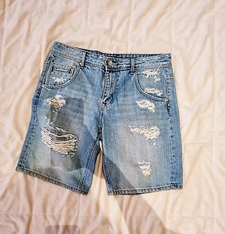 114e. Kratke jeans hlače Fracomina,  S-M, velikost 27,  IC = 10 eur