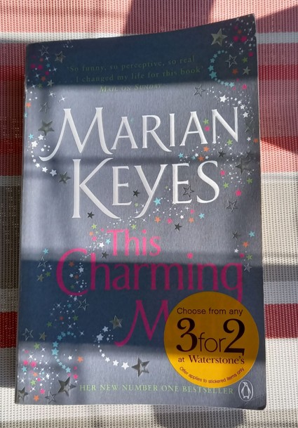 205. That Charming Man, Marian Keyes    IC =  8 EUR