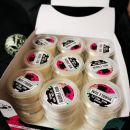 172a,b,c. 4x dišeči  veganski vosek IN TREND Candles -  Bubble Gum   ICa,b,c = 3 eur