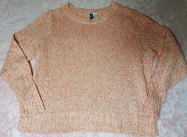 64g. Roza pulover, M-L   IC = 2 eur