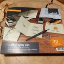 57. 30 delni set za kaligrafijo   IC = 5 eur