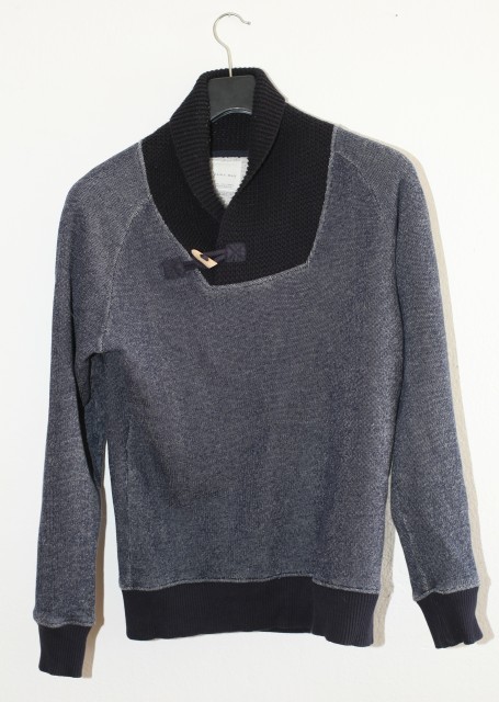 74. Pulover Zara, L  IC = 7 eur