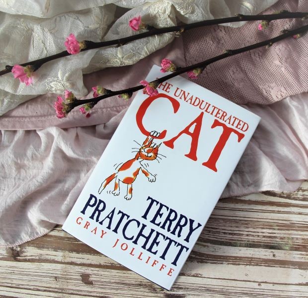 12. THE UNADULTERATED CAT, Terry Pratchett   IC = 5 eur