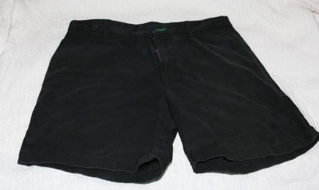 119. Moške črne kratke hlače, Tommy Hilfiger,  32, 100% bombaž  IC = 7 eur