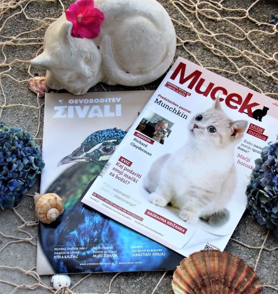 18d. Reviji Mucek in Osvoboditev živali   IC = 3 eur