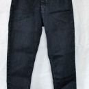 29b. Kavbojke z elastanom W29    IC = 3 eur