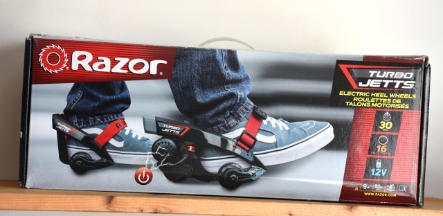 113.Nove električne kotalke Razor Turbo Jetts