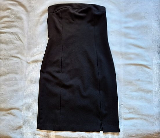 40c. Obleka NafNaf, S   IC = 5 eur
