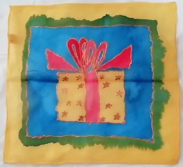 213a. Slika na svili,  Darilo - z bronastimi poudarki, 28x28 cm  IC = 3 eur