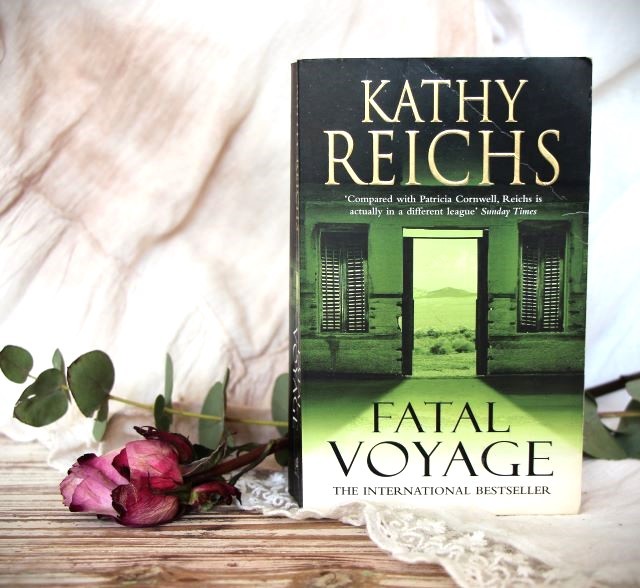 13. FATAL VOYAGE, Kathy Reichs, v angleščini   IC = 4 eur