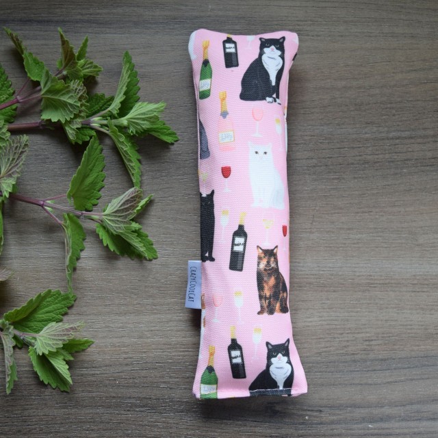 92c. @crazycoolcat brcko z mačjo meto, Cazs and Wink   IC = 5 eur