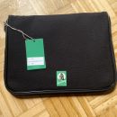 90. Laptop sleeve Kamarg za 13” prenosnike.    IC = 6 eur
