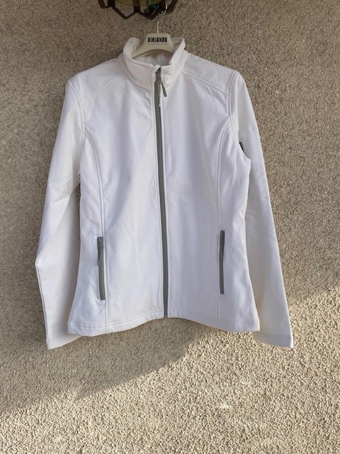 189. Ženska softshell jakna, XL (majhna številka)