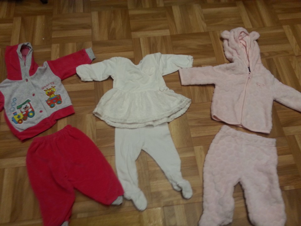Oblačila za dojenčico od 0 do2 leti - foto povečava
