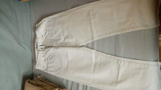 Bele moške hlače št. 31  cena 3€ - foto