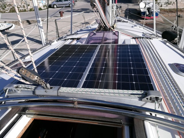 SUN ODYSSEY 45.2 - foto