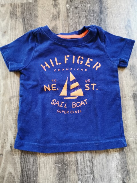 Tommy hilfiger majčka 6-9m 6€