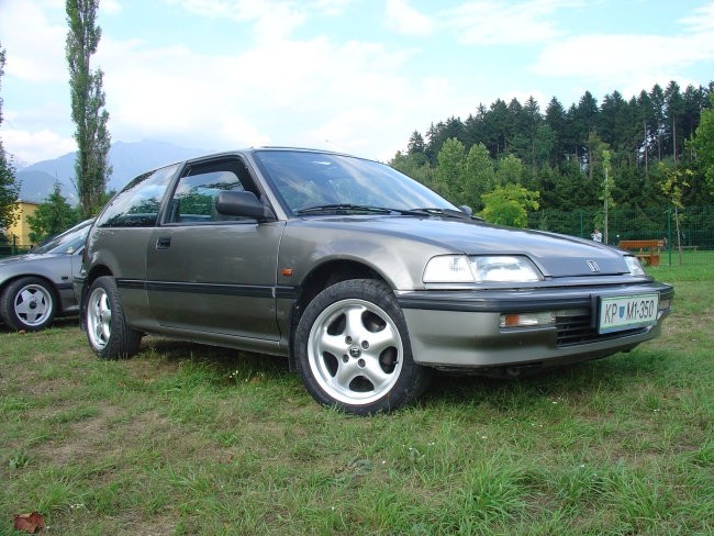 Honda - foto povečava